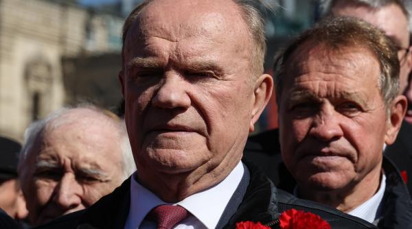 seful comunistilor rusi avertizeaza duma de stat de la moscova riscam o revolutie ca in 1917