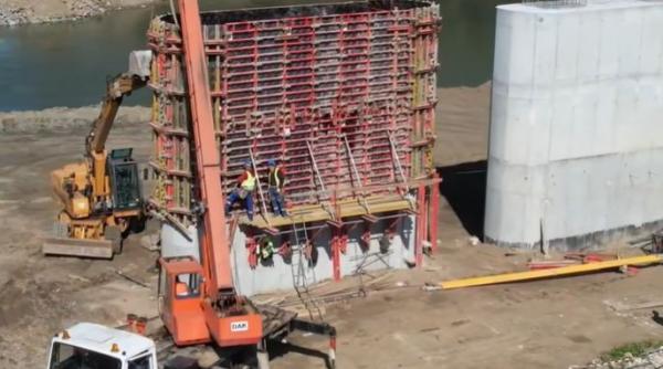 lucrarile la primul pod peste prut la nivel de autostrada cu republica moldova avanseaza care e stadiul dupa un an de santier