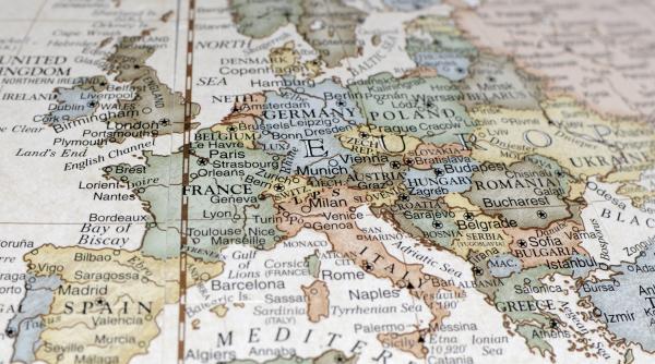 Italia va depăși Grecia și va deveni cea mai îndatorată țară din zona euro