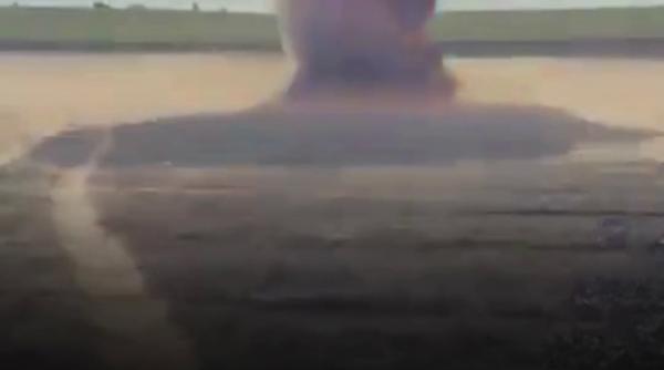 momentul in care incarcatura exploziva de la fragmentele de drona din tulcea e detonata