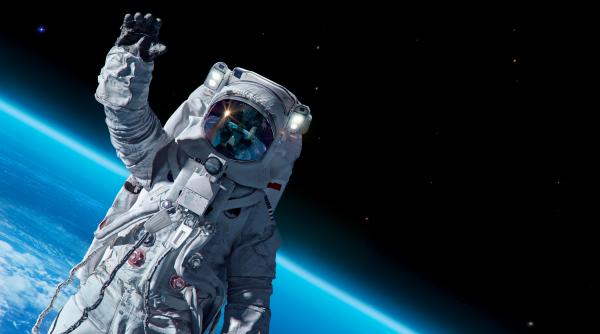 NASA riscă să ajungă pe Lună după chinezi, din cauza unor costume spațiale care nu sunt gata