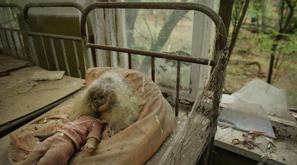 in interiorul cernobilului la 40 de ani de la dezastru centrala nucleara ramane un pericol mortal din cauza rusiei