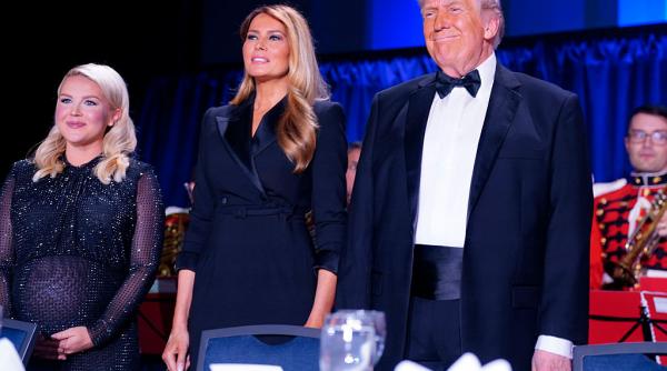 melania si donald trump cer ca prezentatorul jimmy kimmel sa fie dat afara dupa un monolog plin de ironii un las