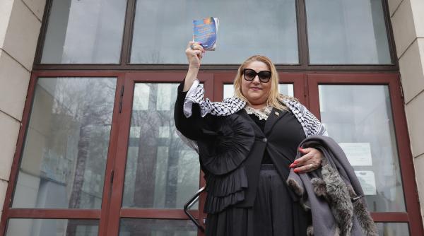 diana sosoaca anunta ca da in judecata pe dupa ce i a fost ridicata imunitatea eurodeputata crede ca va fi retinuta joi