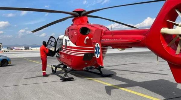 trafic blocat pe autostrada a1 dupa un accident grav intervine elicopterul smurd