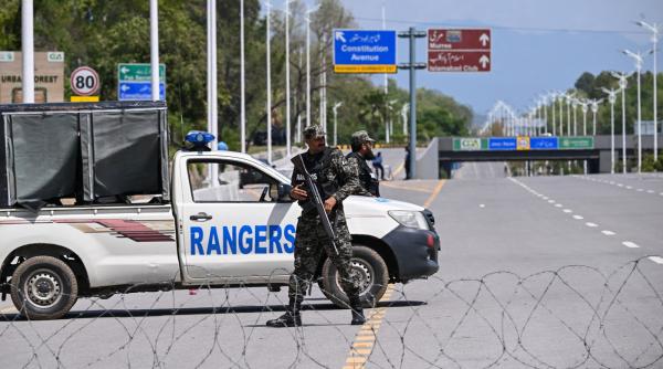 exista frustrare la abu dhabi de ce emiratele arabe unite au cerut pakistanului sa le dea inapoi imediat 3 5 miliarde de dolari