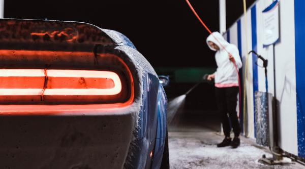 greseli frecvente in curatarea masinii si cum le eviti