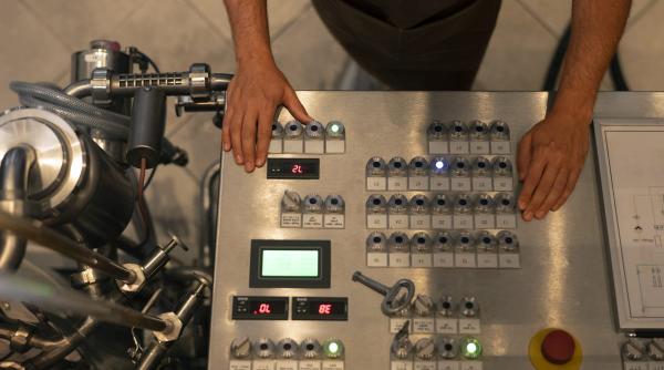 automatizare si eficienta in productia industriala