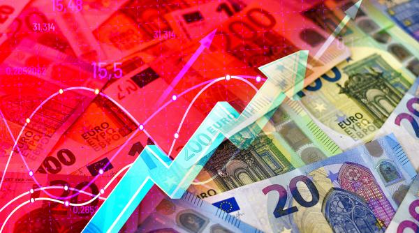 Cursul euro riscă să ajungă la 6 lei. Economist: BNR nu mai poate apăra moneda națională. Ne putem duce într-o criză majoră