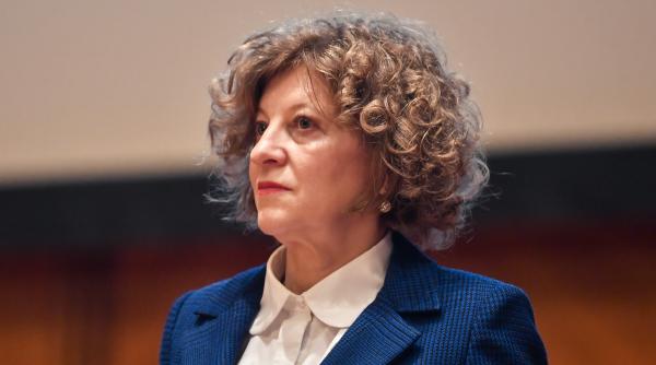 ce e mail le a trimis oana gheorghiu parlamentarilor care au semnat motiunea de cenzura joi seara