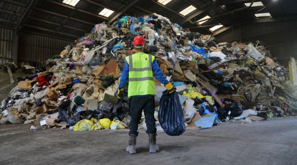 germania motorul economic al europei este cel mai mare exportator mondial de deseuri de plastic unde le trimite