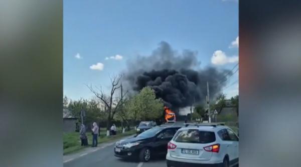 un autocar cu 27 de pasageri a luat foc in tulcea degajari uriase de fum