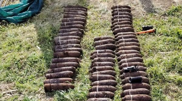 aproape 100 de proiectile neexplodate au fost gasite in timpul constructiei unui gard dintr un sat din iasi