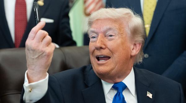 trump sugereaza o noua tinta dupa iran marina sua se va ocupa de cuba in drumul spre casa