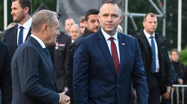 karol nawrocki face eforturi pentru o noua constitutie poloneza tusk ii sugereaza sa inceapa sa o respecte mai intai pe cea actuala