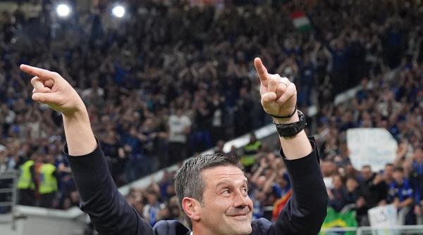 cristi chivu campion in italia fostul capitan al nationalei romaniei a castigat primul sau titlu ca antrenor cu inter milano