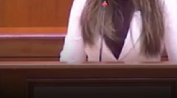 anamaria gavrila cei care m au tradat ca sa si negocieze functii ce gest josnic fara caracter