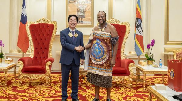 mica tara africana care a devenit camp de lupta intre china si taiwan beijingul o acuza ca e domesticita si hranita de taipei