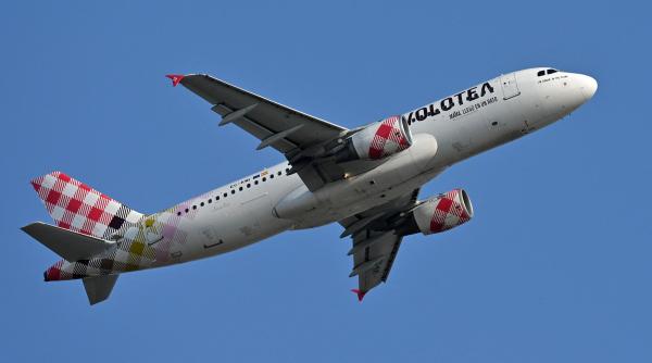 comisia europeana companiile aeriene nu pot scumpi biletele dupa vanzare indiferent de pretul combustibilului