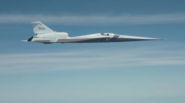 momentul in care avionul supersonic x 59 al nasa aproape atinge 767 mph viteza sunetului