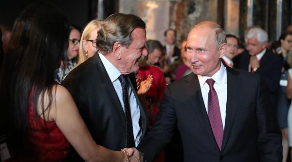 germania respinge propunerea lui putin ca fostul cancelar gerhard schroeder sa medieze negocierile de pace din ucraina