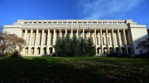 sindicatul angajatilor din aparatul guvernului cere prime de 15 000 de lei nu e normal sa avem salarii de 4 500 de lei