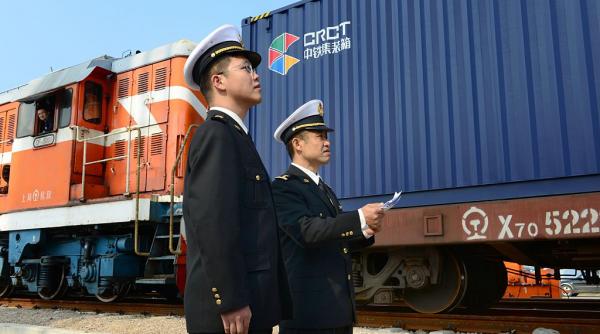 trenurile de marfa china europa au atins 130 000 de curse in 15 ani au fost transportate bunuri de 520 de miliarde de dolari