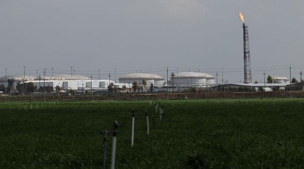 Irakul a descoperit un zăcământ uriaș de petrol lângă granița cu Arabia Saudită, în plină criză a Strâmtorii Ormuz