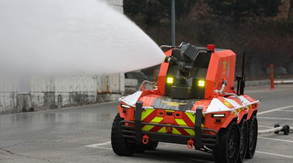 un robot capabil sa stinga incendii va fi testat la bucuresti