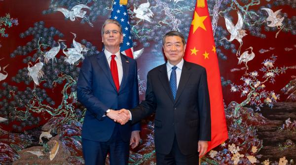 trump l a trimis pe secretarul trezoreriei sa discute cu vicepremierul chinez in coreea de sud inaintea intalnirii cu xi la beijing