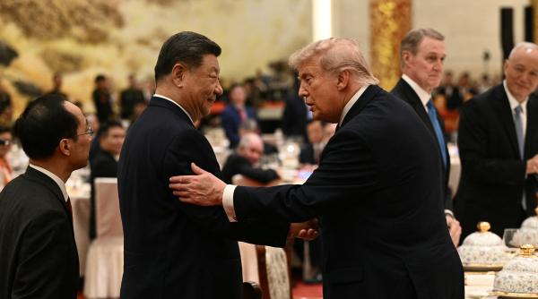 trump si xi s au gratulat reciproc la banchet presedintele chinei a facut un anunt care ii leaga pe chinezi de maga