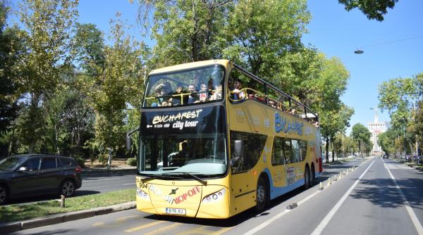 autobuzele turistice bucharest city tour reincep sa circule de vineri cat costa biletul si care este traseul