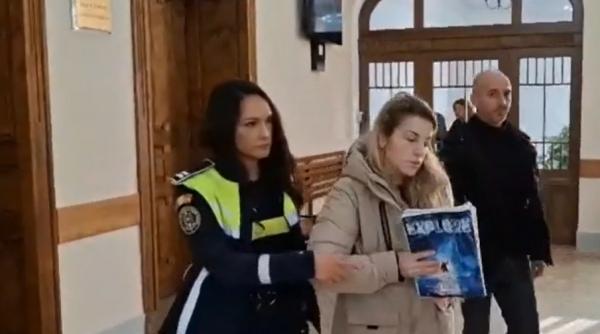 femeia din sibiu acuzata ca si a ucis mama pentru averea de peste 1 milion de euro a fost gasita moarta in arest