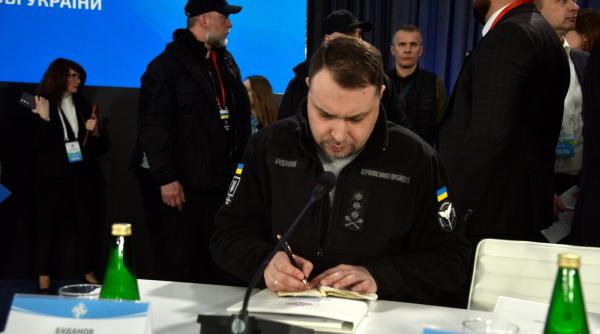 am lucrat cu rusii multi ani stiu cum sa vorbesc cu ei cine e omul pe care putin il vrea mort chiar in timpul negocierilor de pace