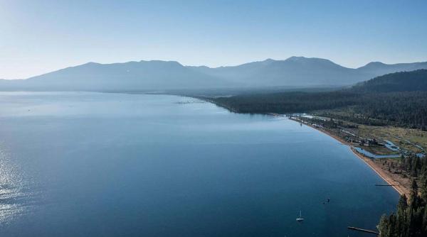 locuitorii din zona lacului tahoe obligati sa gaseasca alta sursa de energie din cauza presiunii pe care o pun serverele ai pe retea