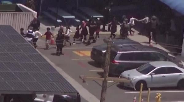 atac armat la cea mai mare moschee din san diego atacatorul a fost neutralizat martor am auzit zeci de focuri de arma
