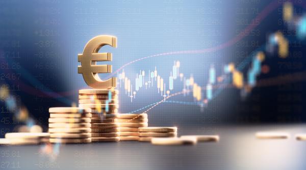 euro a crescut in ziua consultarilor de la cotroceni cum a evoluat cursul leu dolar