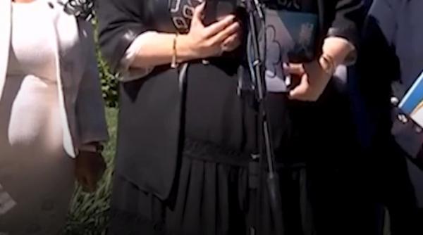 sosoaca nicusor dan a fugit din sala la consultarile cu sos