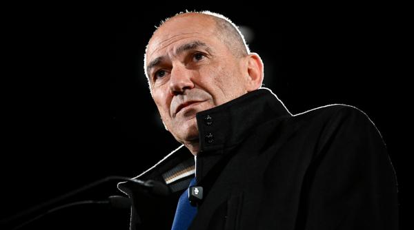janez jansa admirator infocat al lui donald trump urmeaza sa redevina prim ministru in slovenia dupa ce a format o coalitie