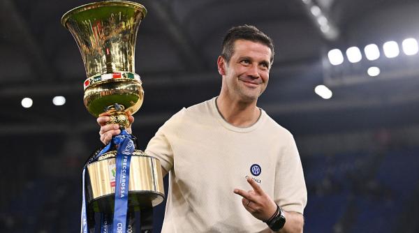 cristi chivu a fost desemnat cel mai bun antrenor din serie a dupa ce a devenit campion cu inter