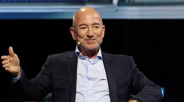 jeff bezos vrea ca jumatate din americanii cu veniturile cele mai mici sa nu plateasca deloc impozit