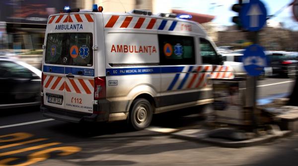revolta dupa ce ambulanta cu medic a ajuns la scoala unde a murit un elev la 2 ore dupa apelul la 112