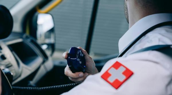 cum poti deveni salvator fara studii medicale programul care mobilizeaza voluntari la urgente