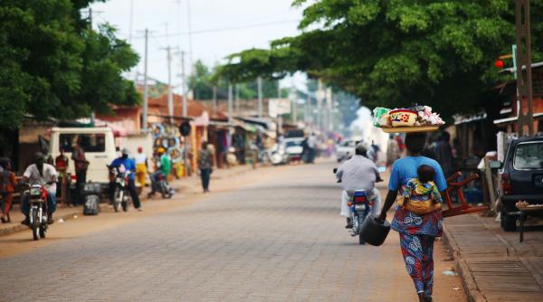 a investit 50 000 si a ajuns la o afacere de 120 de milioane in cativa ani dupa ce a vazut o oportunitate in africa