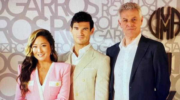 a murit un actor din serialul emily in paris pierre deny suferea de o boala grava