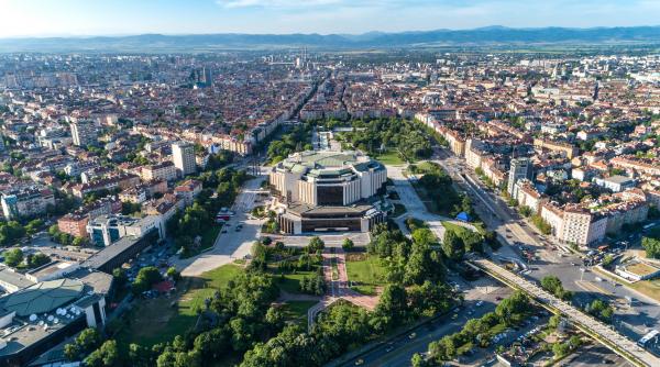 apartamente inchiriate cu mii de euro pe noapte au inceput sa se faca rezervari pentru mai 2027 in bulgaria chiar din seara eurovision