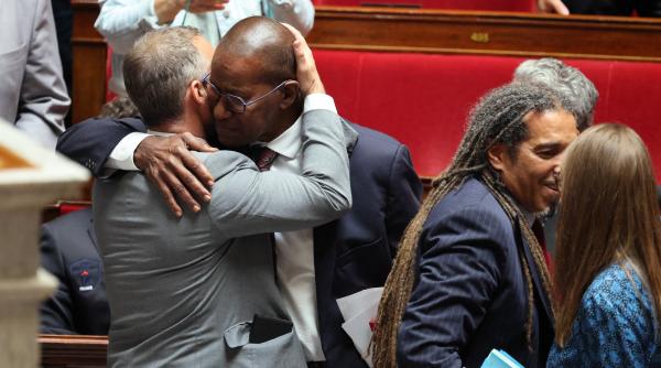 franta a abolit codul negru dupa 341 de ani parlamentarii au votat in unanimitate eliminarea nefastei legi