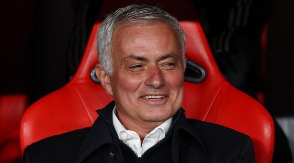 antrenorul jose mourinho a semnat un contact pe 3 ani cu real madrid o conditie specifica l ar putea anula
