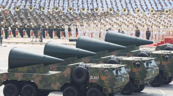 se pregateste china pentru un razboi nuclear imagini din satelit arata o retea militara extinsa in desert langa situri cu rachete