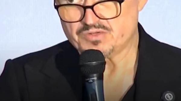 Mungiu critică din nou autorităţile din ţară pentru lipsa cinematografelor
